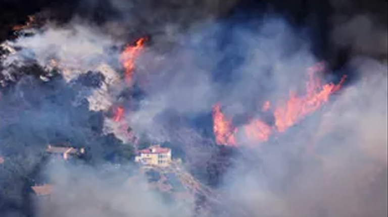 Fire-hit LA faces new peril as dangerous winds ramp up