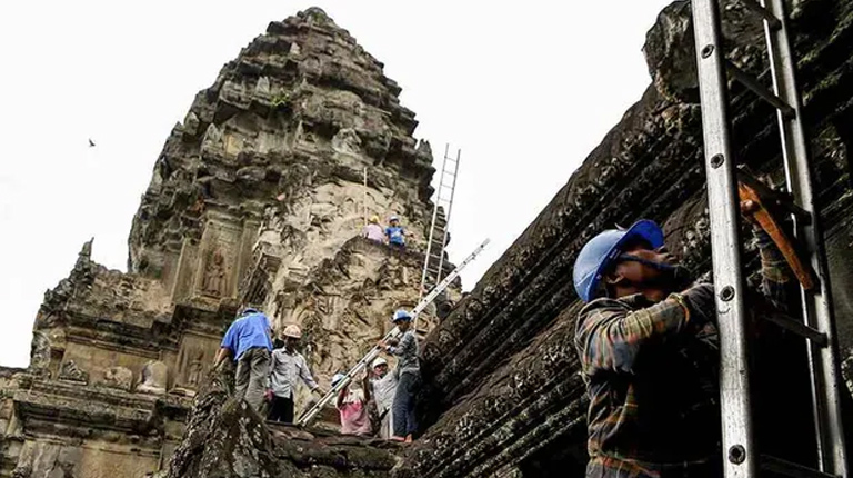 Can Cambodia get rid of landmines without US help?
