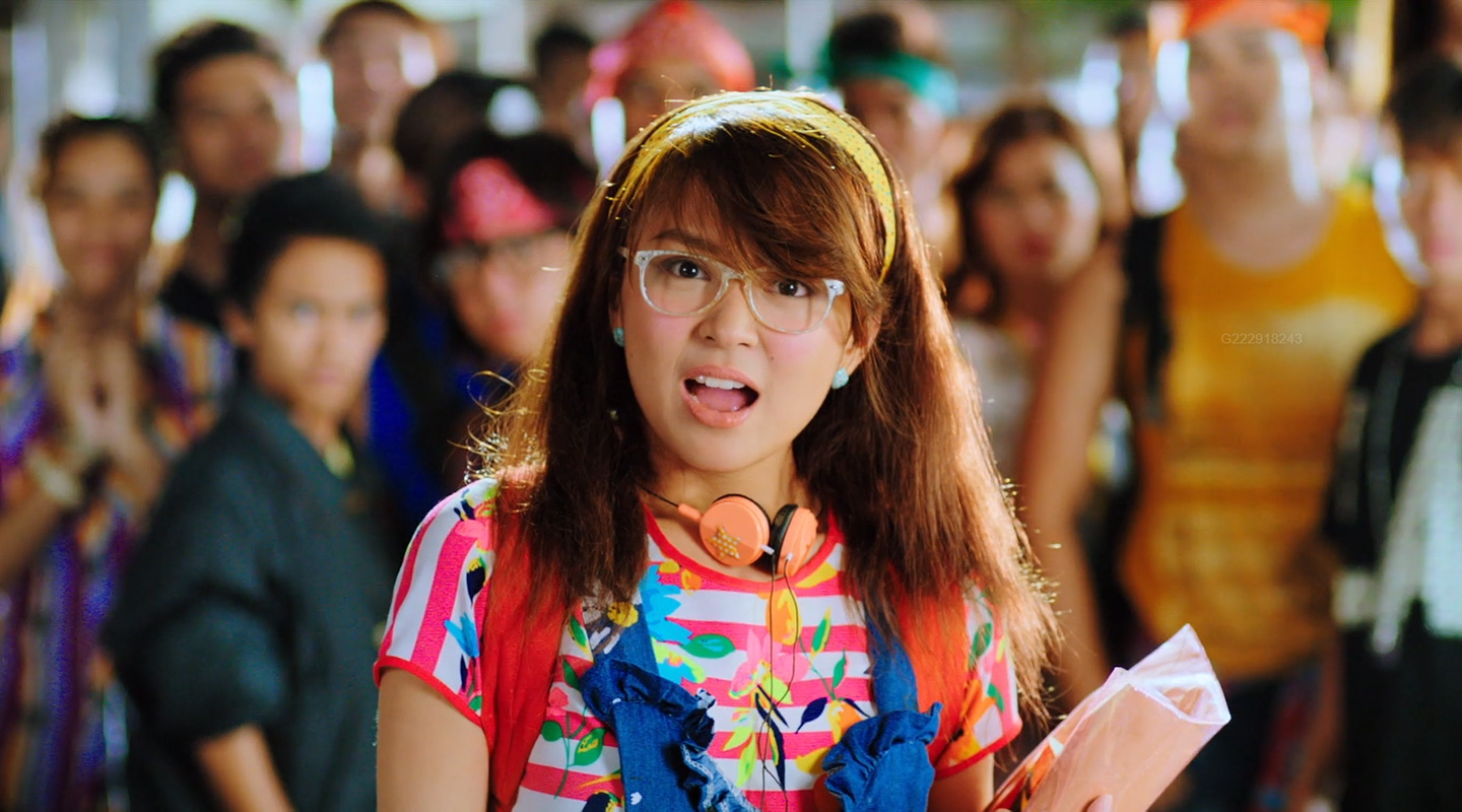 He drops you home then a song plays that perfectly describes your date…